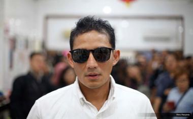 Usai Potong Rambut Sandiaga Uno Terlihat Keren Okezone 