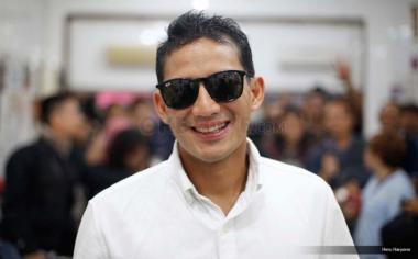 Usai Potong Rambut Sandiaga Uno Terlihat Keren Okezone 